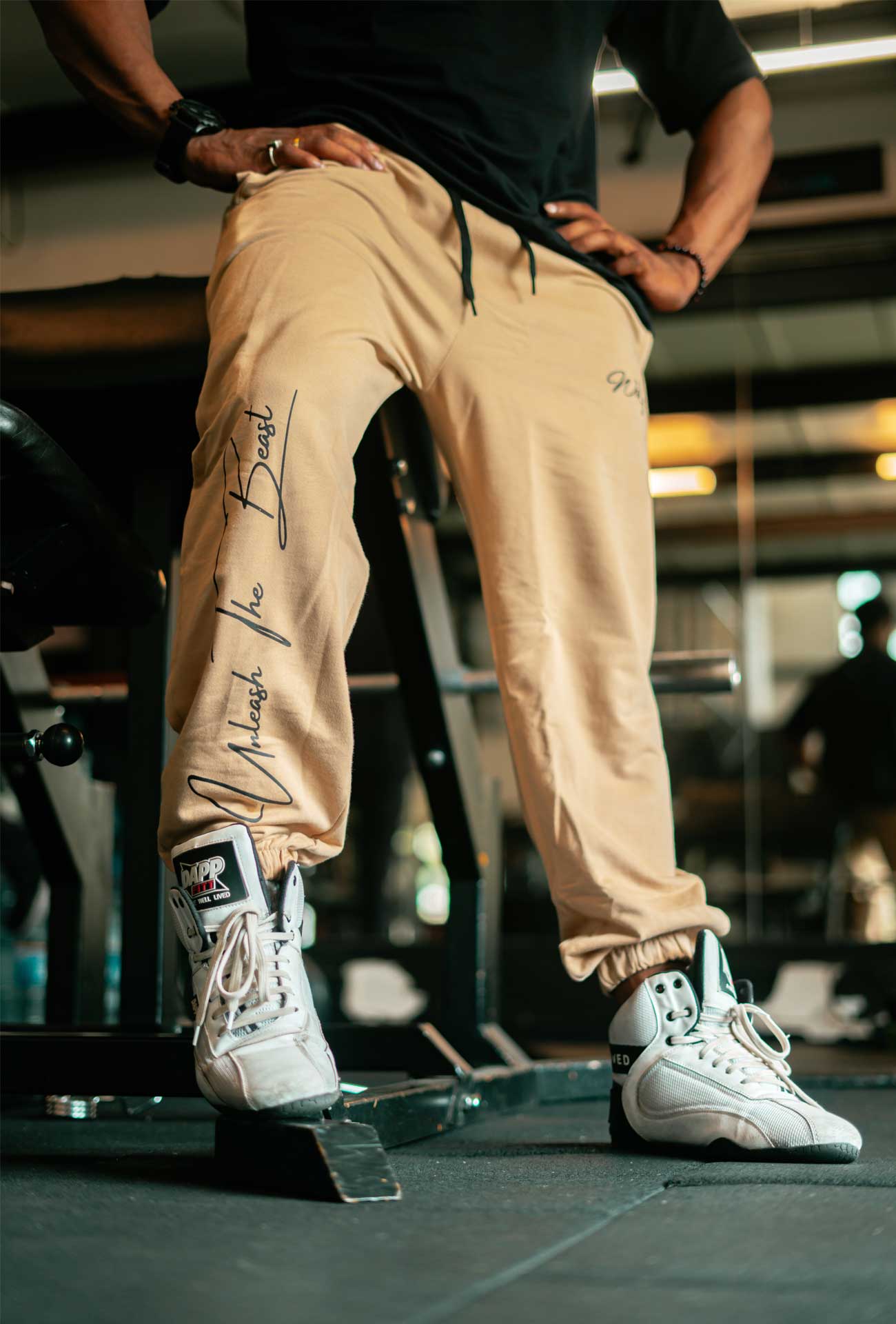 206 Signature Oversize Jogger - Beige