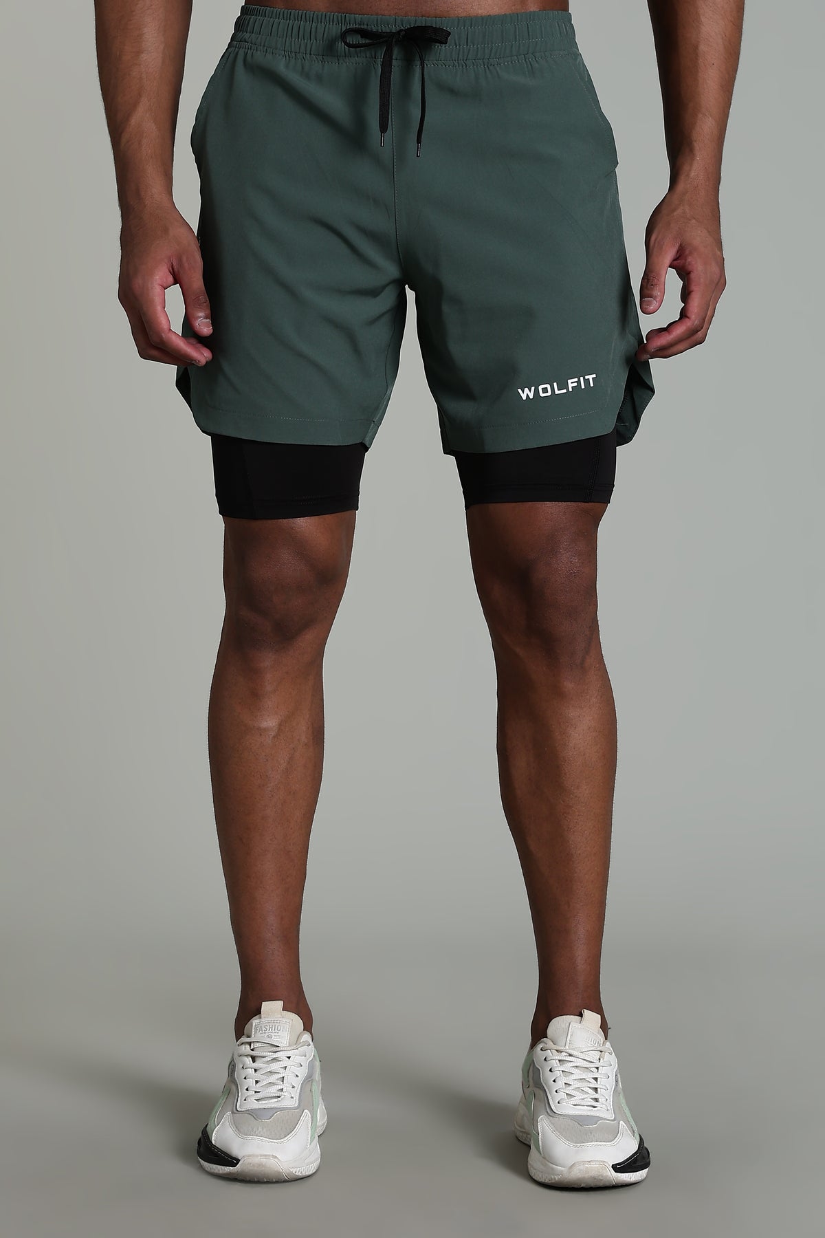 Limitless 2 in 1 6" shorts - Shadow Green
