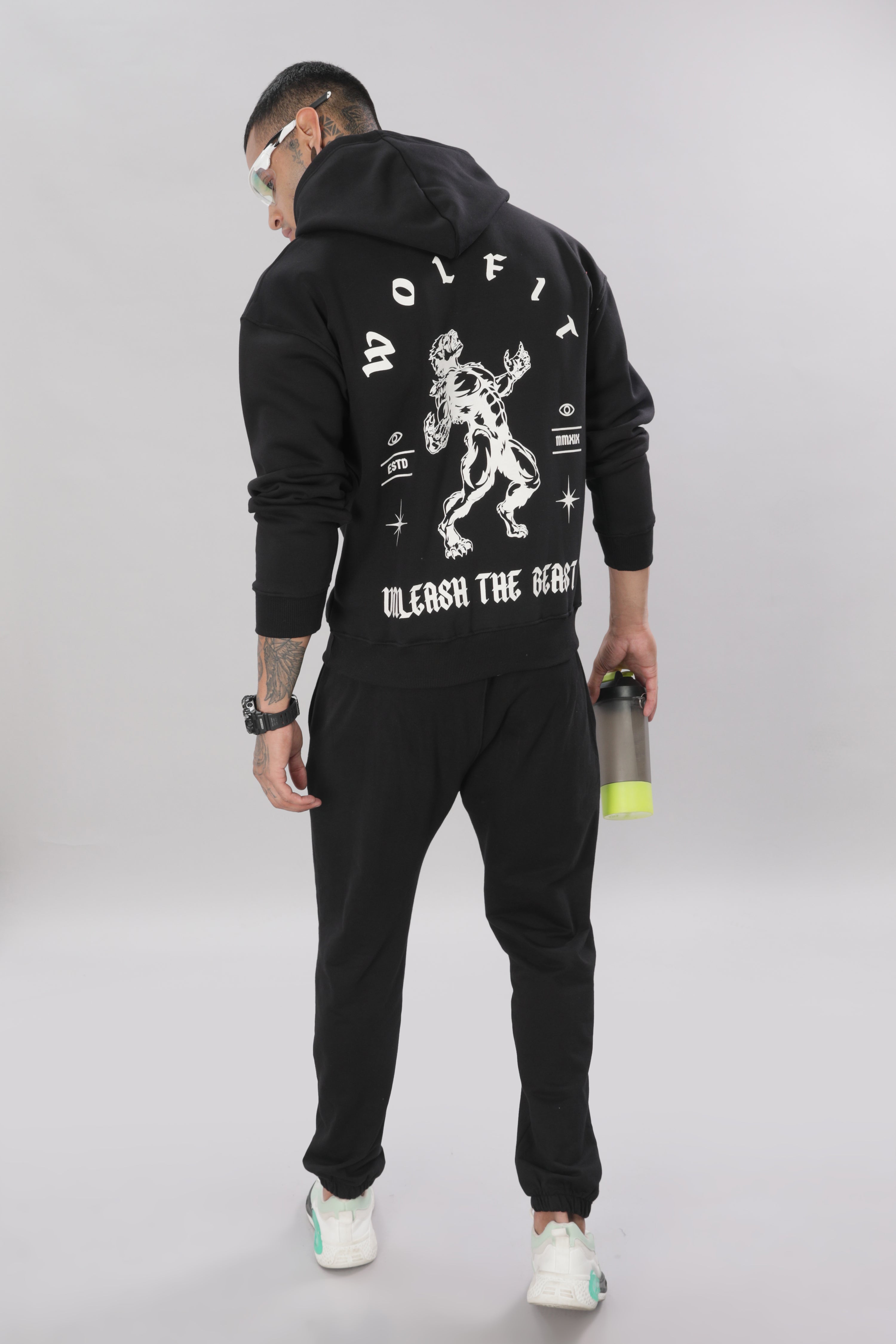 807 Wolf Man Oversize Hoodie - Black