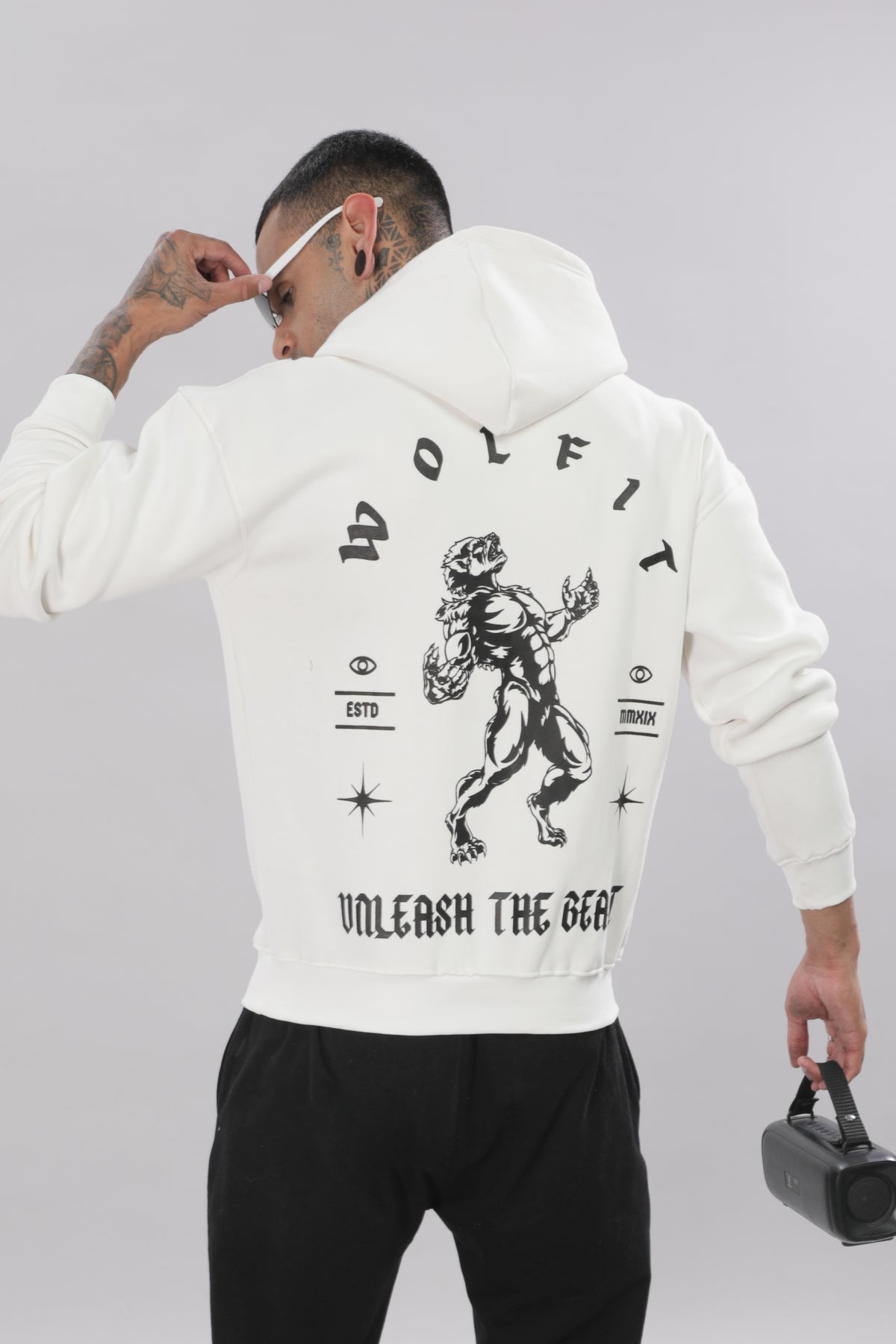 807 Wolf Man Oversize Hoodie - Off White