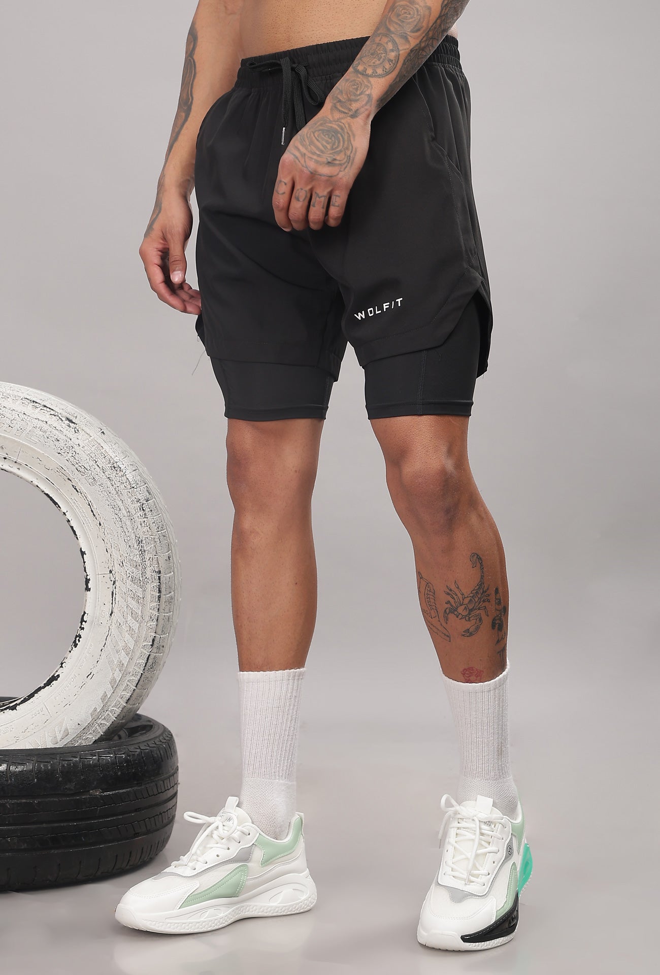 Limitless 2 in 1 6" shorts - Black