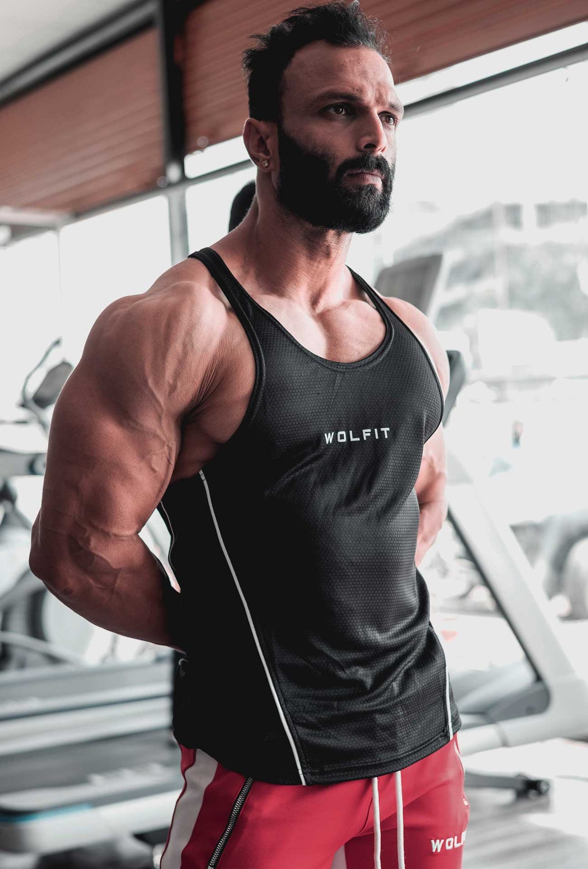 Wolfit Bold Stringer - Black