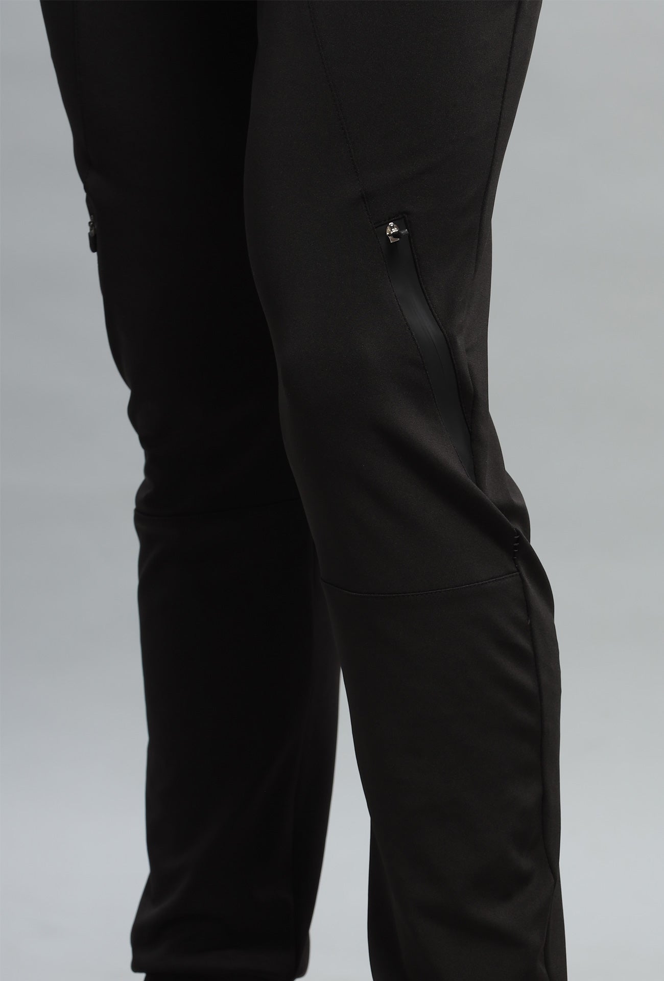 Arrival Tapered Jogger - Black