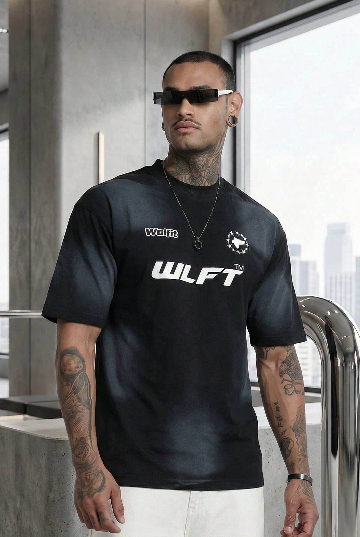 116 SPRAY WASH OVERSIZE TEE-BLACK