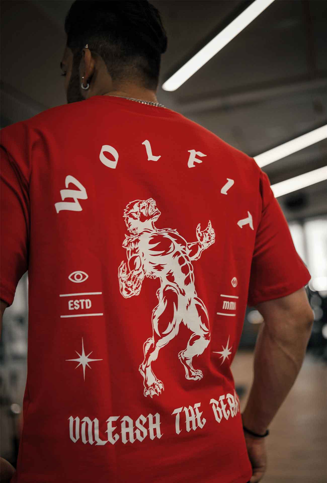 106 Wolf Man Oversize Tshirt - Red