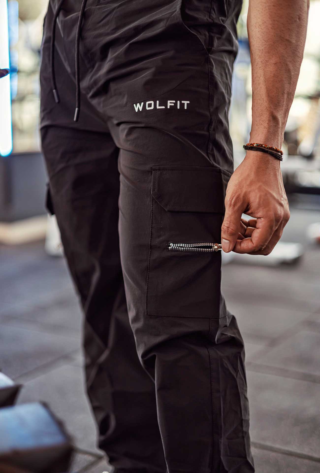 201 Elite Crush Cargo Joggers Black