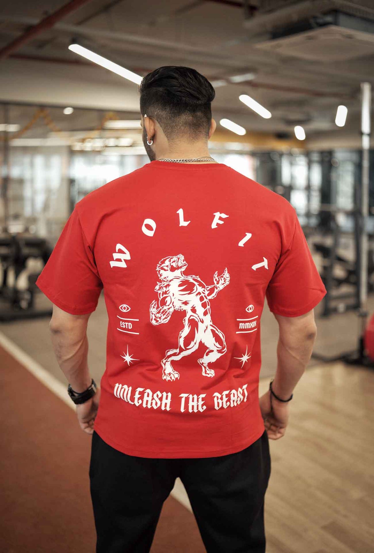 106 Wolf Man Oversize Tshirt - Red