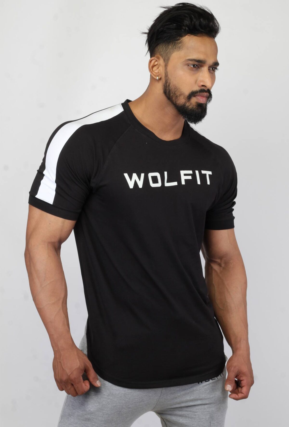 gymwear-tshirt-black-wolfit