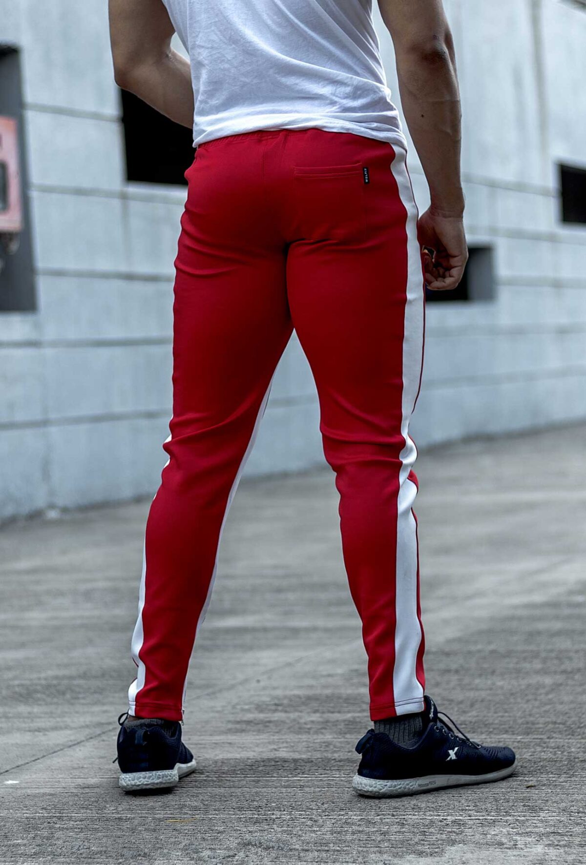 wolfit-paneled-trackpant-red