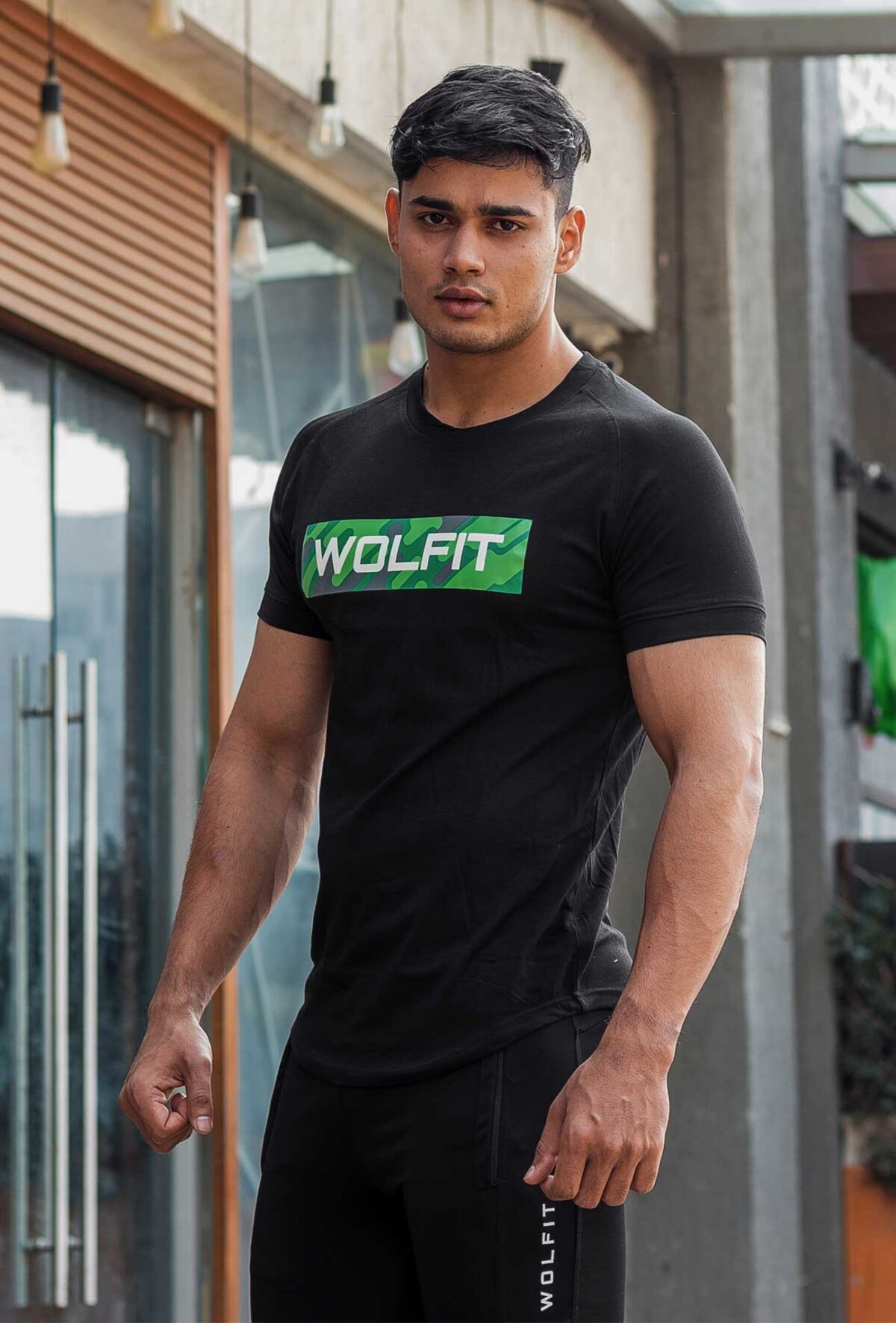 wolfit-block-tshirt-black-2