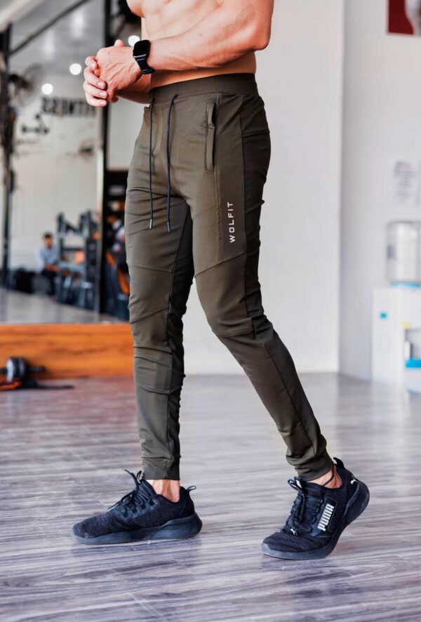 urban-joggers-oilve-wolfit-trackpant