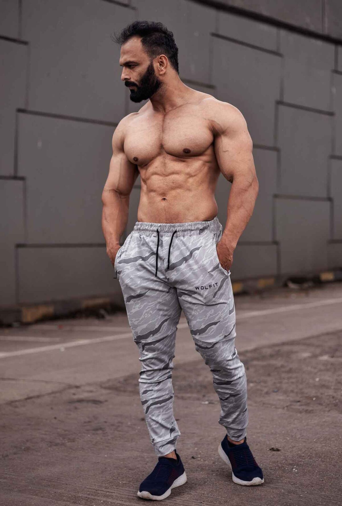 camo-wolfit-trackpant-grey-lower