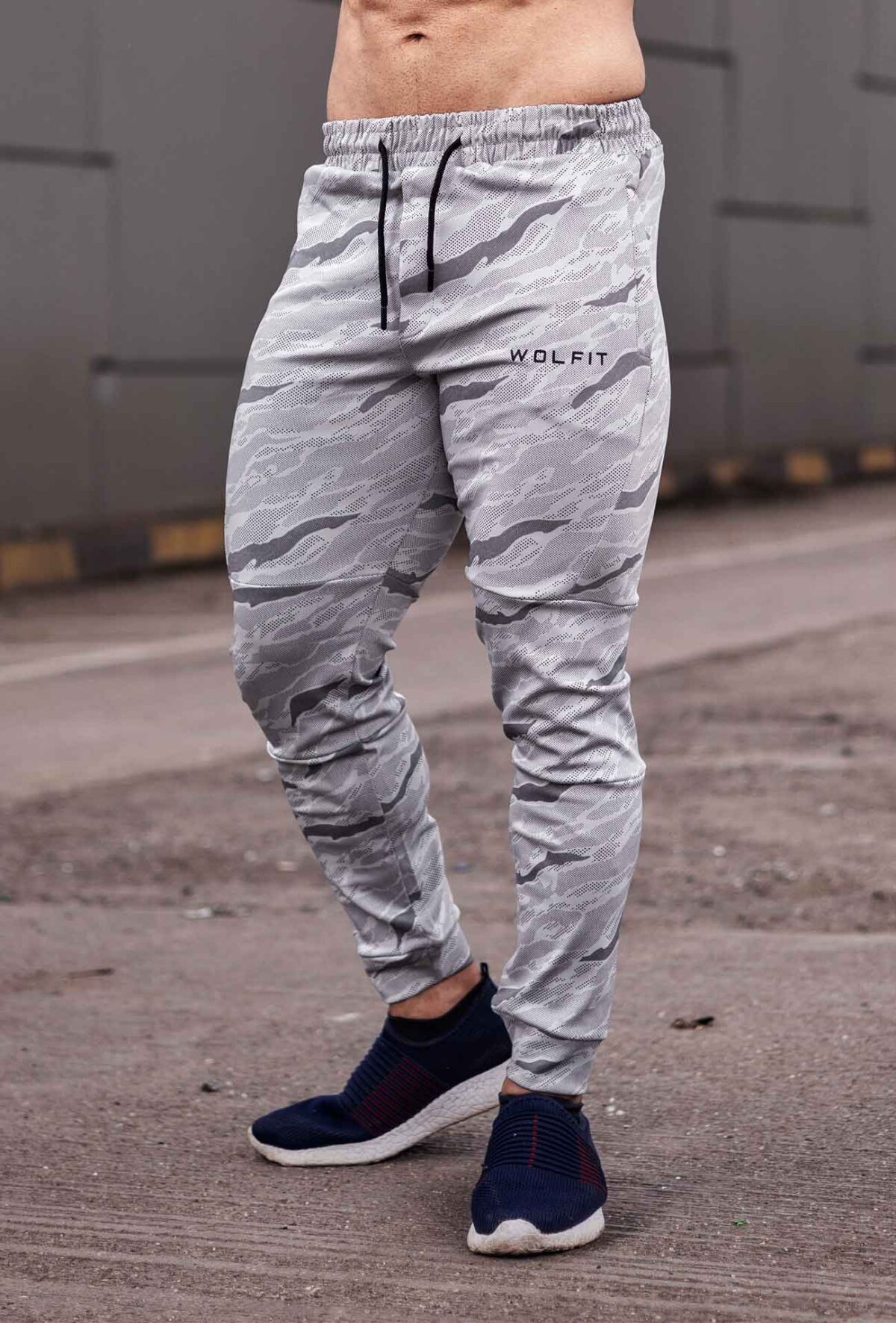 lower-wolfit-camo-trackpant-grey