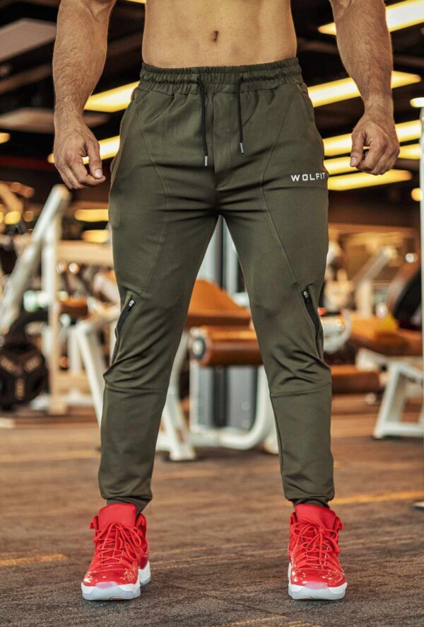 arrival-tapered-jogger-green-wolfit