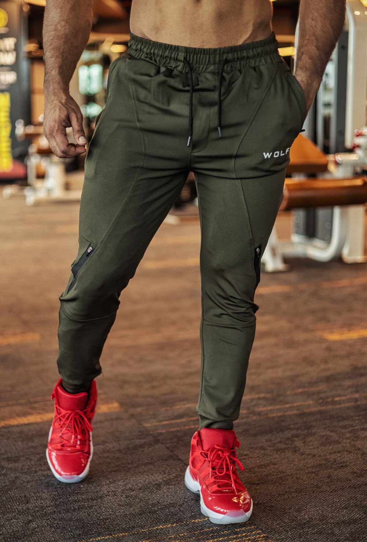 green-arrival-tapered-jogger-wolfit